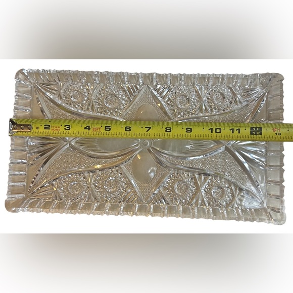 2 Vintage Acrylic Trays Looks Like Cut Glass Serving Catering Food Vanity Dining - Picture 2 of 4